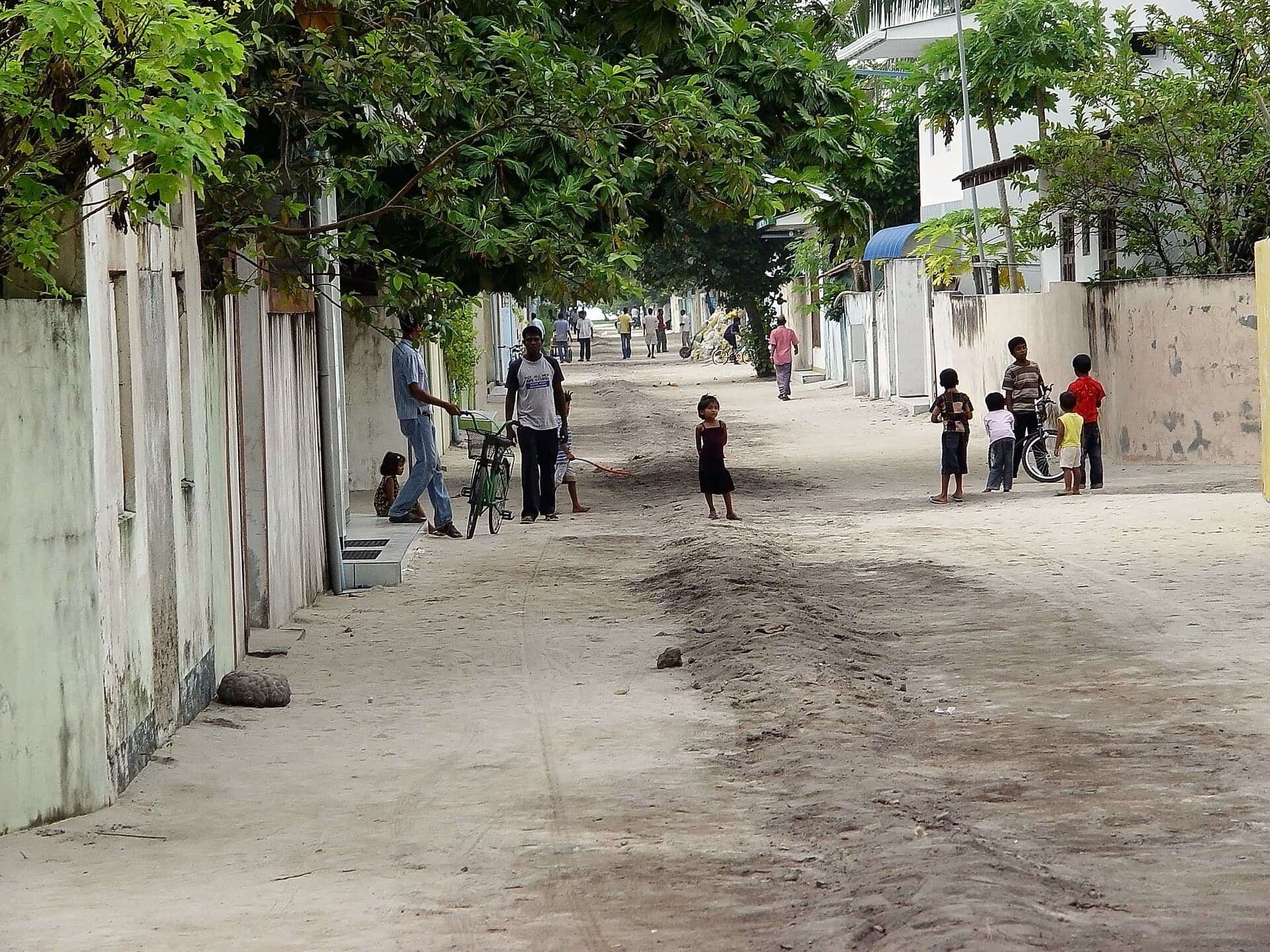 Mahibadhoo main street